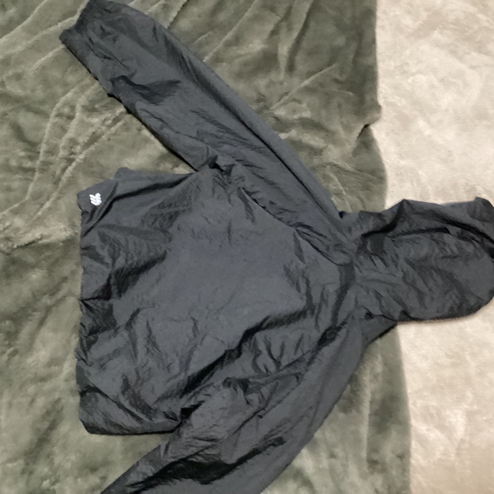All In Motion Girls Black Hooded Jacket Size M – Like New